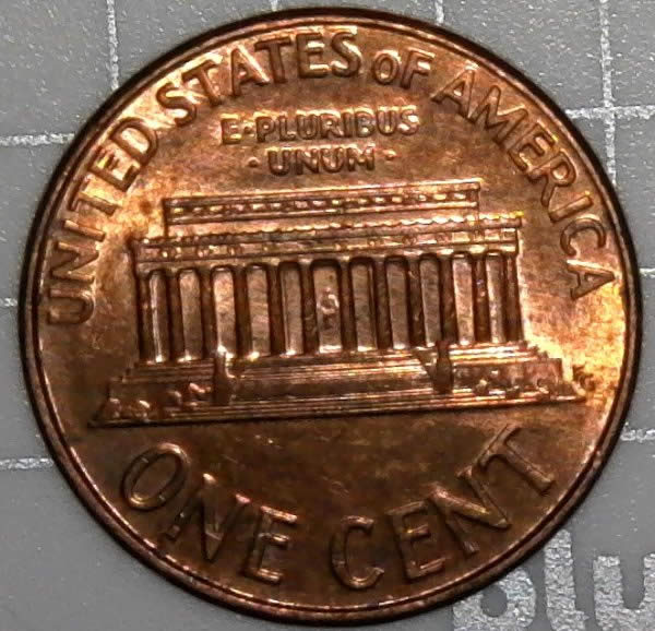 2007-P-Lincoln-Memorial-Cent-With-Broken-Die-Post-In-